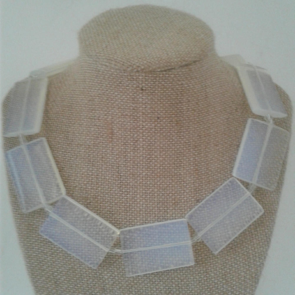 Opalite Choaker